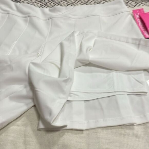 (A4) FRAZER skirt in white by LILLY PULITZER Skirt pants, sizes 14 and‎ 16 - Picture 6 of 15